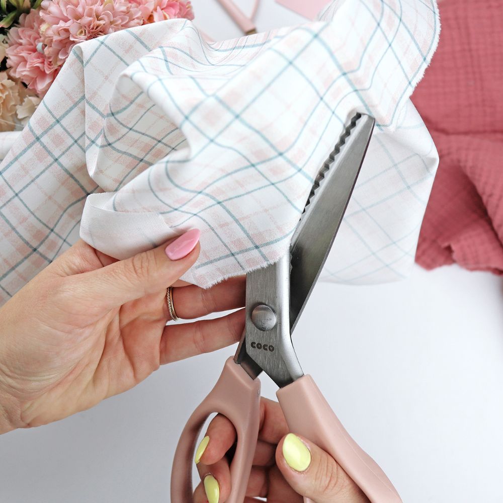 Tijera ZigZag para costura. Alúa Cid 2 Tijera ZigZag para costura. Alúa Cid - Imagen 2