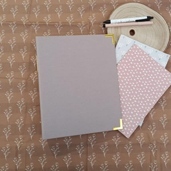 Archivador de varillas Gris.